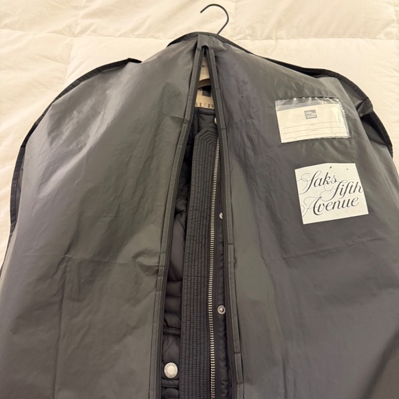 Burberry Brit Puffer Jacket in Black, size Medium - Picture 13 of 14